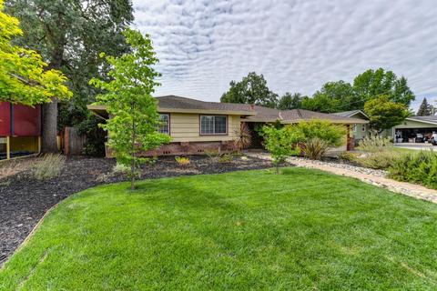 5606 Kiva Dr, Carmichael, CA 95608 photo 2