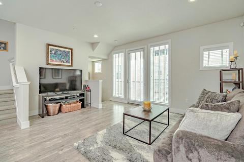 966 Marvel Stripe Ter, Davis, CA 95616 photo 8