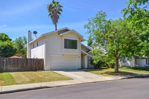 828 Orkney Dr, Patterson, CA 95363 photo 2