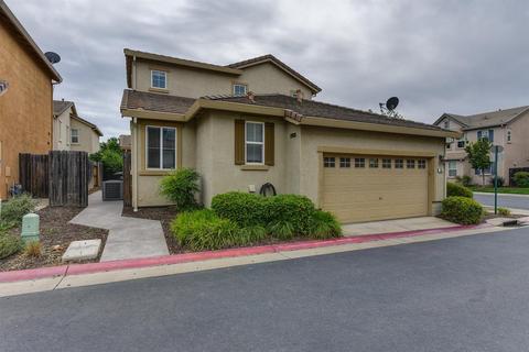 913 Courtyards Loop, Lincoln, CA 95648 photo 5