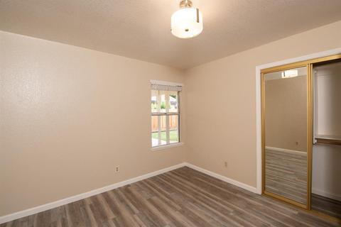 1916 Nutmeg Ct, Modesto, CA 95350 photo 22