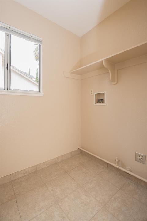 1916 Nutmeg Ct, Modesto, CA 95350 photo 14