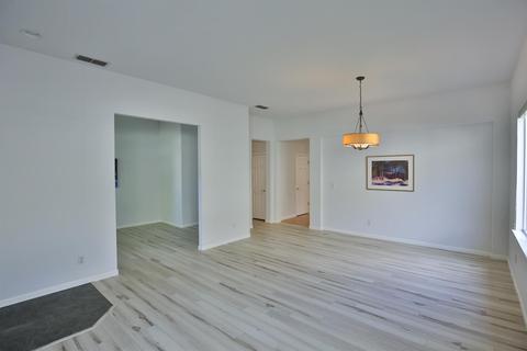 2547 Hepworth Dr, Davis, CA 95618 photo 4