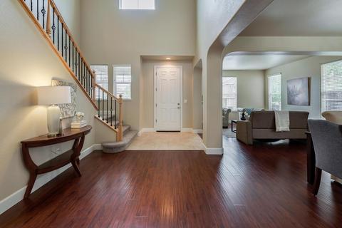 1055 Ledgestone Dr, Folsom, CA 95630 photo 6