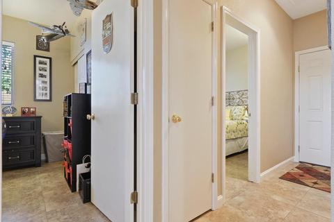 930 Bateman Ct, Galt, CA 95632 photo 19