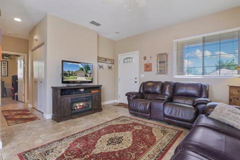930 Bateman Ct, Galt, CA 95632 photo 7