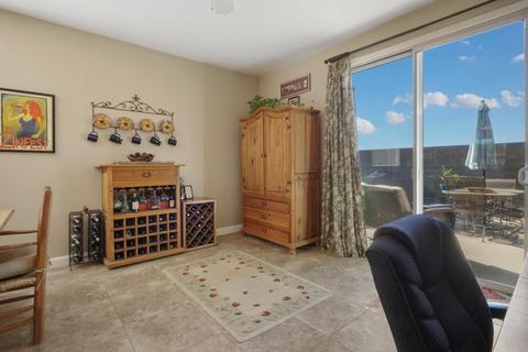 930 Bateman Ct, Galt, CA 95632 photo 14