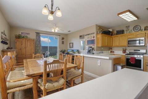 930 Bateman Ct, Galt, CA 95632 photo 9