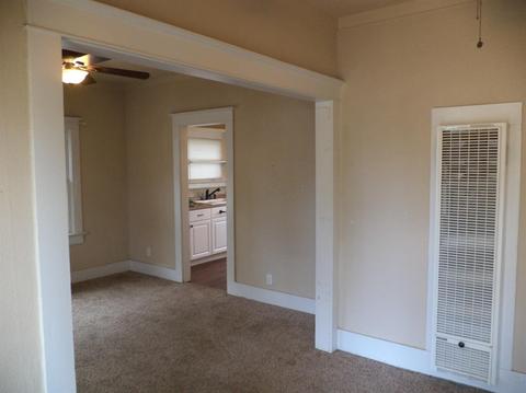 2913 5th St, Ceres, CA 95307 photo 4