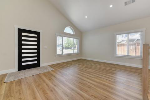 2926 Tamarind Ct, Antelope, CA 95843 photo 9