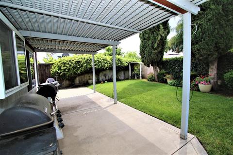 1924 Cobblestone Mnr, Modesto, CA 95355 photo 8