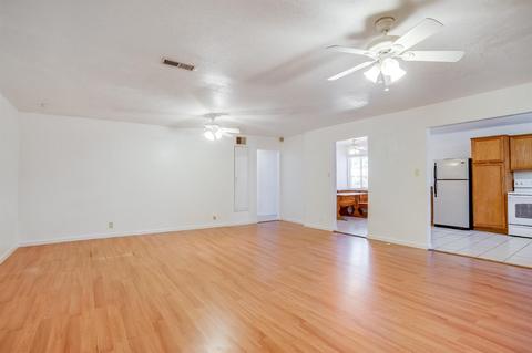 1910 Muncy Dr, Modesto, CA 95350 photo 4