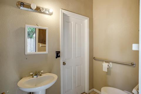 1910 Muncy Dr, Modesto, CA 95350 photo 18