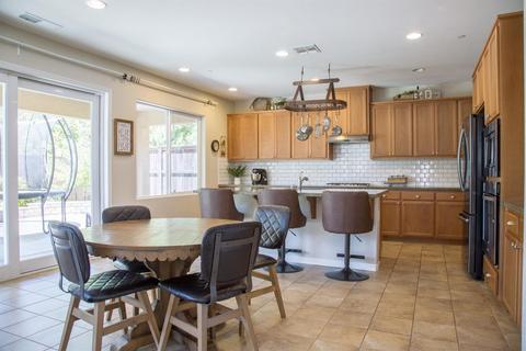 868 Calico Dr, Rocklin, CA 95765 photo 5