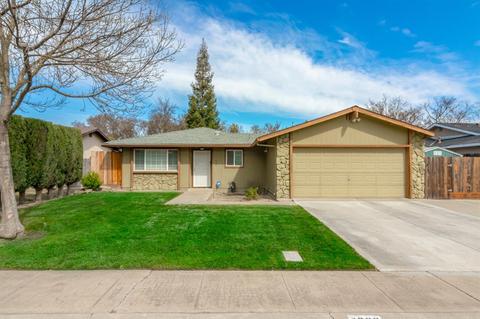 1605 Sheldon Dr, Modesto, CA 95350 photo 2