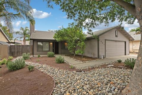1437 Ridlon Ln, Ceres, CA 95307 photo 2