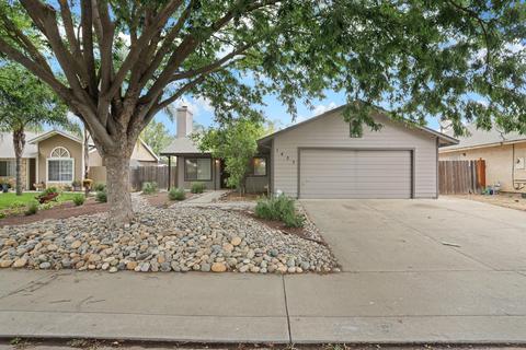 1437 Ridlon Ln, Ceres, CA 95307 photo 1