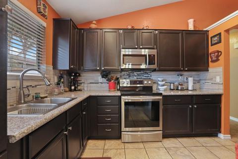 1437 Ridlon Ln, Ceres, CA 95307 photo 8