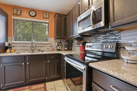 1437 Ridlon Ln, Ceres, CA 95307 photo 9