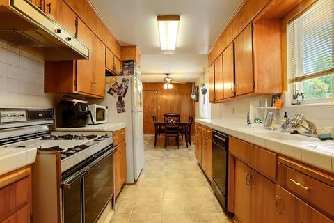 18063 E Front St, Linden, CA 95236 photo 19