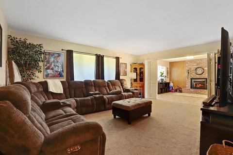 18063 E Front St, Linden, CA 95236 photo 12