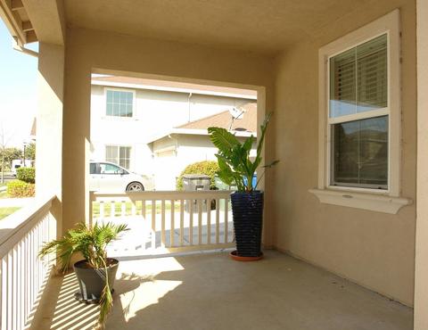 248 Cherry Blossom Ln, Patterson, CA 95363 photo 2
