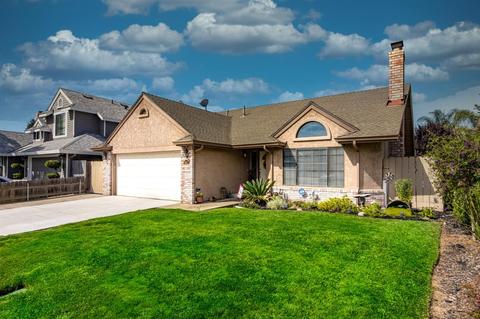 1805 Pinecrest Ln, Modesto, CA 95355 photo 1