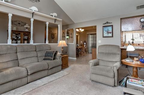 1805 Pinecrest Ln, Modesto, CA 95355 photo 10