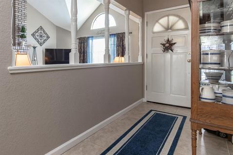 1805 Pinecrest Ln, Modesto, CA 95355 photo 5