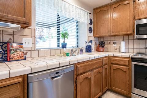 1805 Pinecrest Ln, Modesto, CA 95355 photo 13