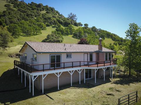 8875 W Butte Mountain Ln, Jackson, CA 95642 photo 1