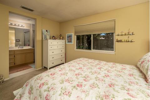 2337 Roualt St, Davis, CA 95618 photo 16