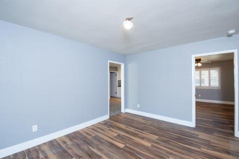 3205 Yorkshire Ln, Modesto, CA 95350 photo 16