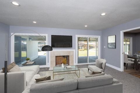 3205 Yorkshire Ln, Modesto, CA 95350 photo 3