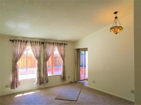 3608 Colonial Dr, Modesto, CA 95356 photo 5