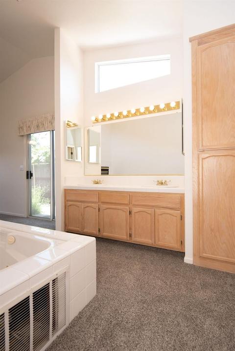 2412 Beatrice Ln, Modesto, CA 95355 photo 29