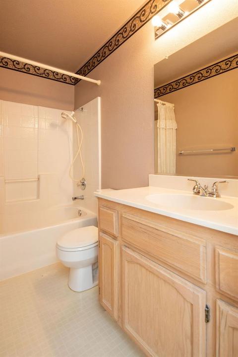 2412 Beatrice Ln, Modesto, CA 95355 photo 34