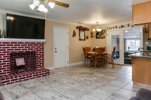 1664 Elm Ave, Modesto, CA 95358 photo 9