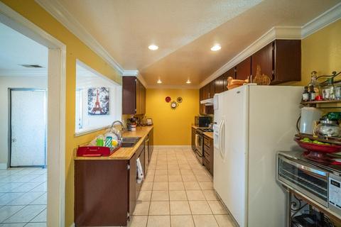 323 Camish Pl, Lathrop, CA 95330 photo 13