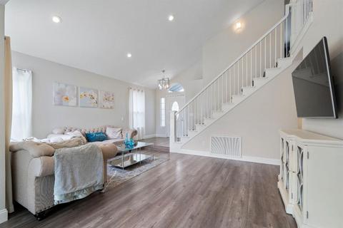 8428 Lost River Ct, Antelope, CA 95843 photo 9