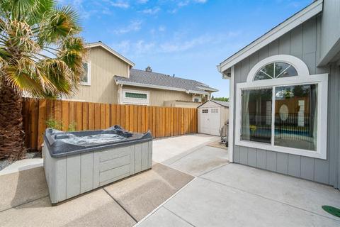 8428 Lost River Ct, Antelope, CA 95843 photo 37