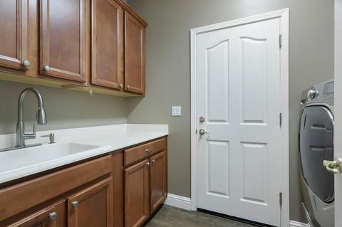 558 Bob Way, Ripon, CA 95366 photo 12