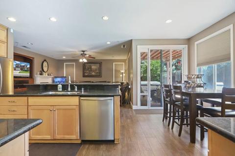 558 Bob Way, Ripon, CA 95366 photo 31