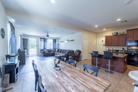 1447 Orgullo Ln, Manteca, CA 95337 photo 6