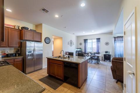 1447 Orgullo Ln, Manteca, CA 95337 photo 11
