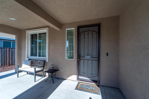 1447 Orgullo Ln, Manteca, CA 95337 photo 4