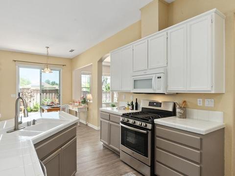 100 Storms Ct, Folsom, CA 95630 photo 9