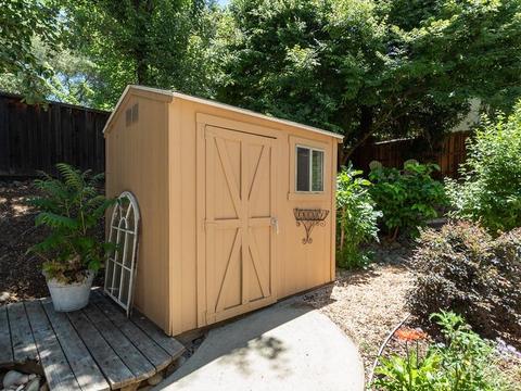 100 Storms Ct, Folsom, CA 95630 photo 32