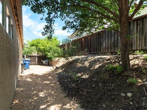 100 Storms Ct, Folsom, CA 95630 photo 40