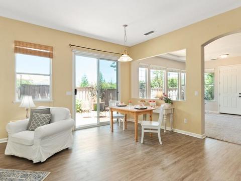 100 Storms Ct, Folsom, CA 95630 photo 3